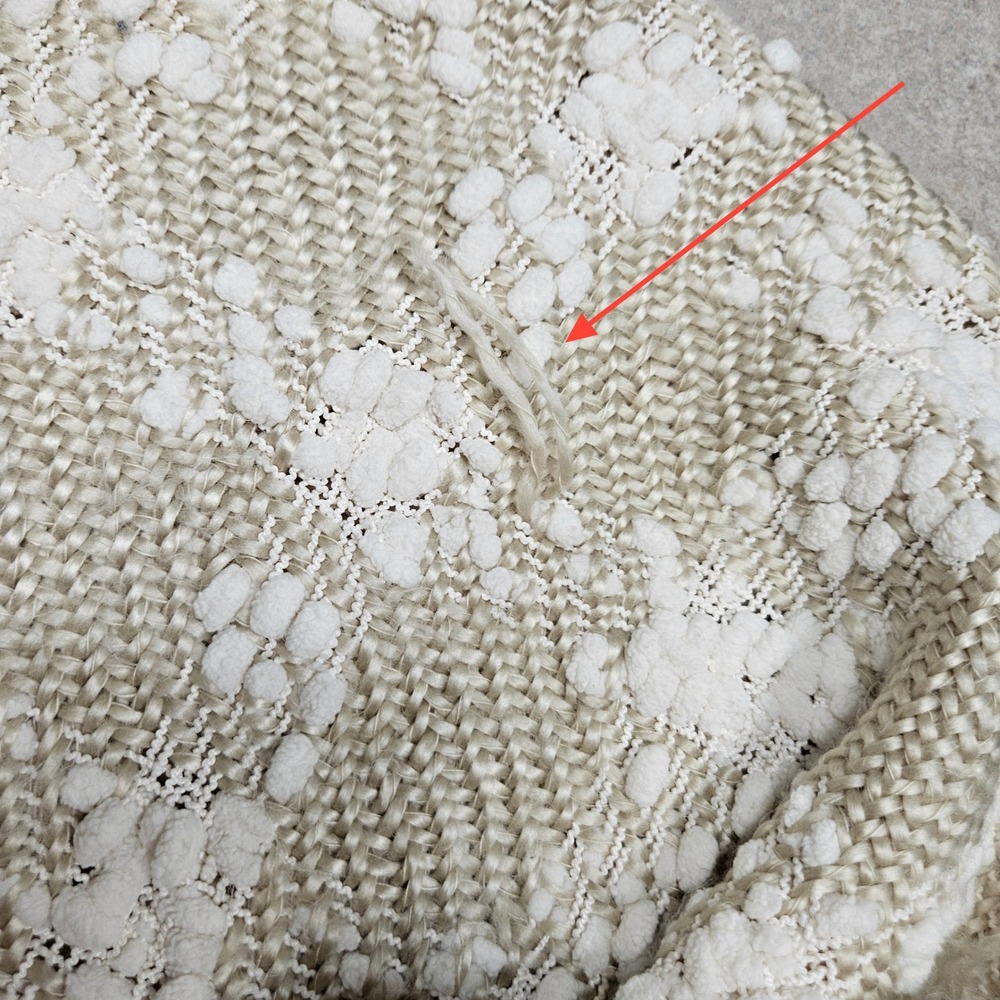 Pier 1 Imports Textured Chunky Knit Throw Blanket Beige White Fringe Cozy Beachy - Picture 4 of 5